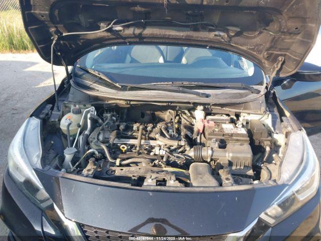 Nissan Versa Sv Xtronic Cvt Image 13