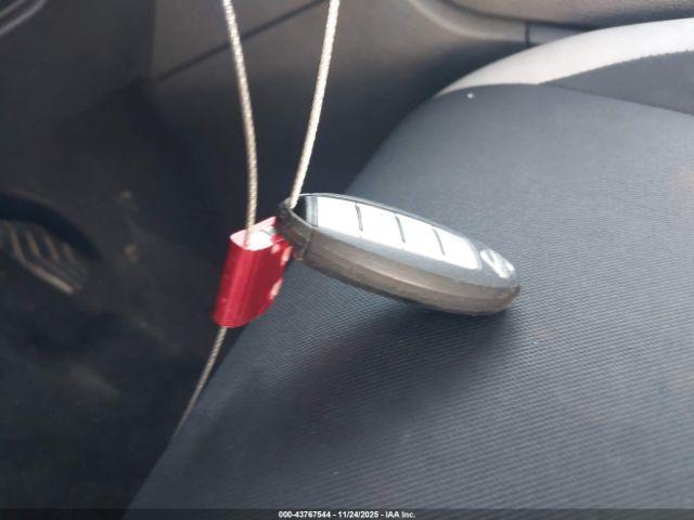 Nissan Versa Sv Xtronic Cvt Image 16