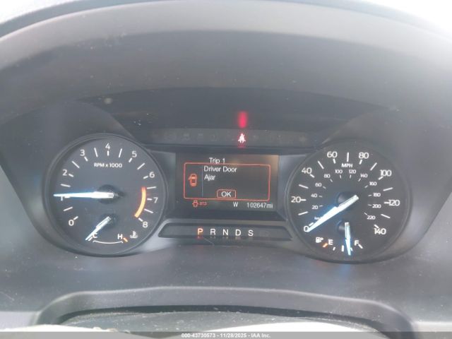 Ford Explorer Xlt Image 10