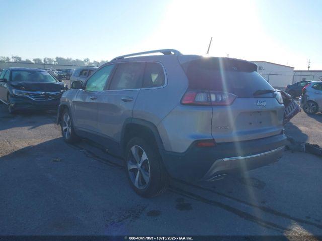 Jeep Cherokee Limited 4x4 Image 16