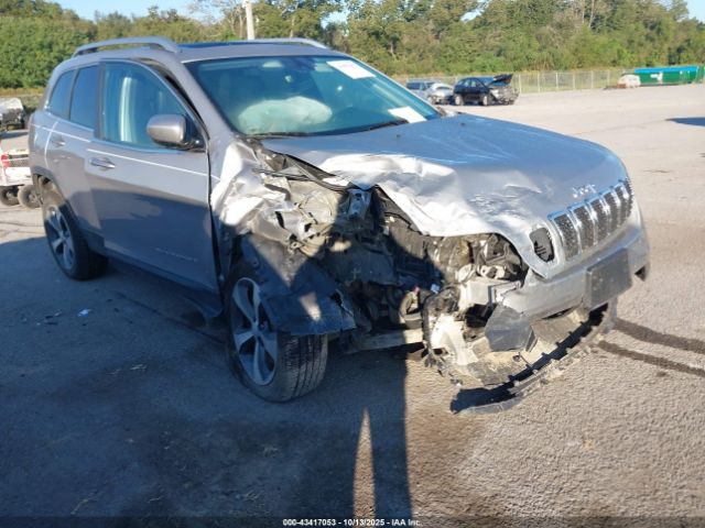 Jeep Cherokee Limited 4x4 Image 5