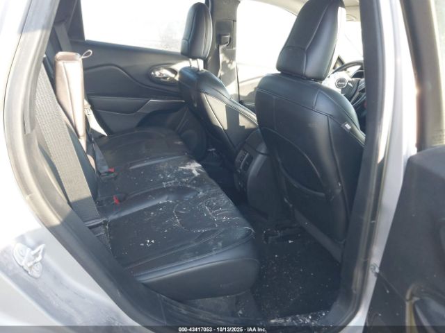 Jeep Cherokee Limited 4x4 Image 3