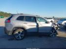 Jeep Cherokee Limited 4x4 Image 10