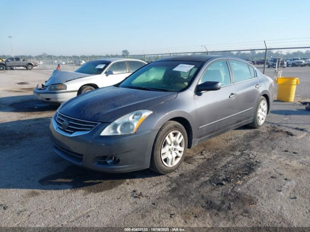 Nissan Altima 2.5 S Image 2