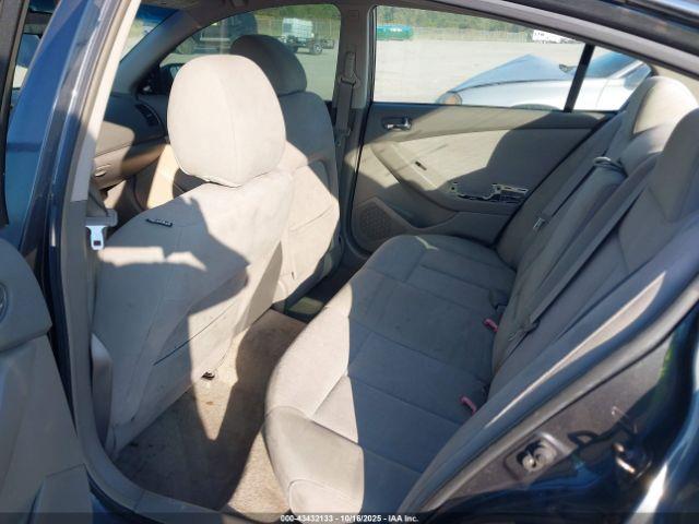 Nissan Altima 2.5 S Image 10