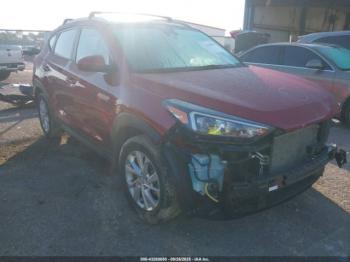  Salvage Hyundai TUCSON