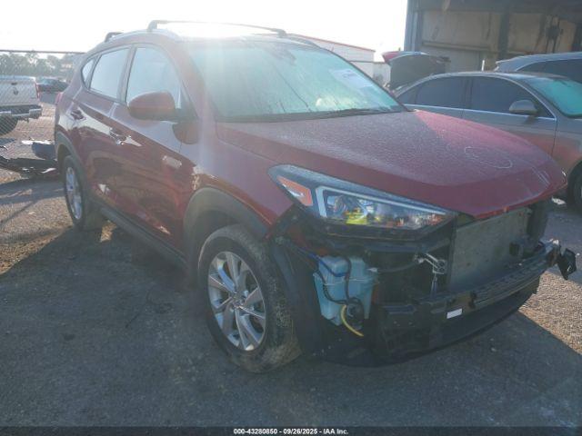  Salvage Hyundai TUCSON