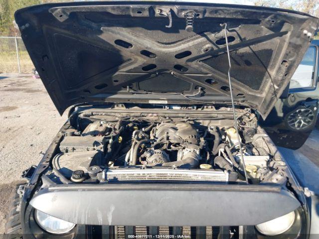 Jeep Wrangler Sport Image 16