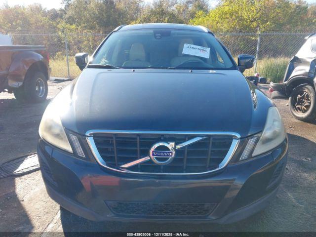 Volvo XC60 Image 14