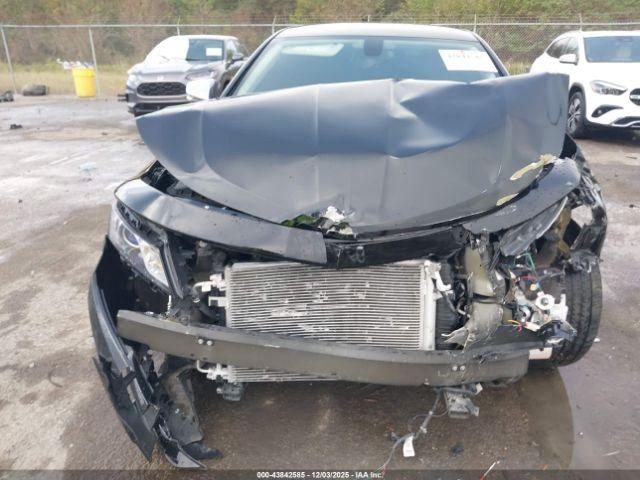 Chevrolet Impala Premier Image 16