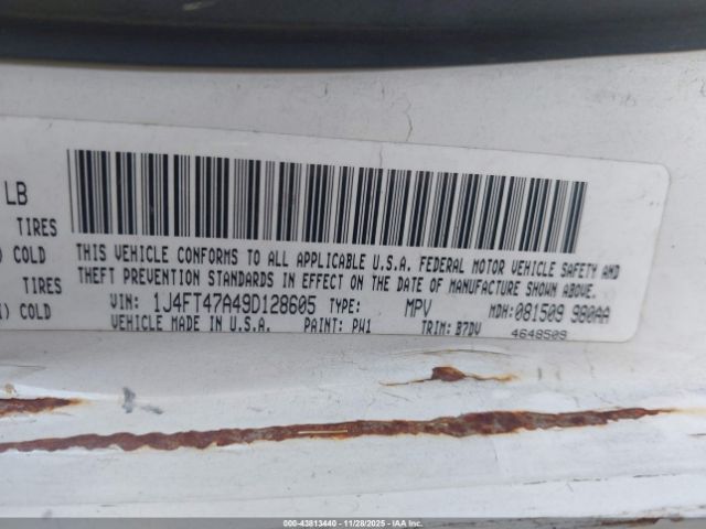 Jeep Compass Sport Image 16