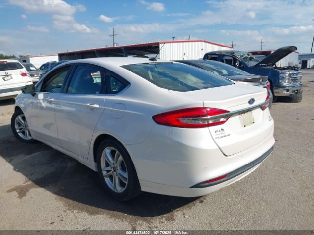 Ford Fusion Se Image 10
