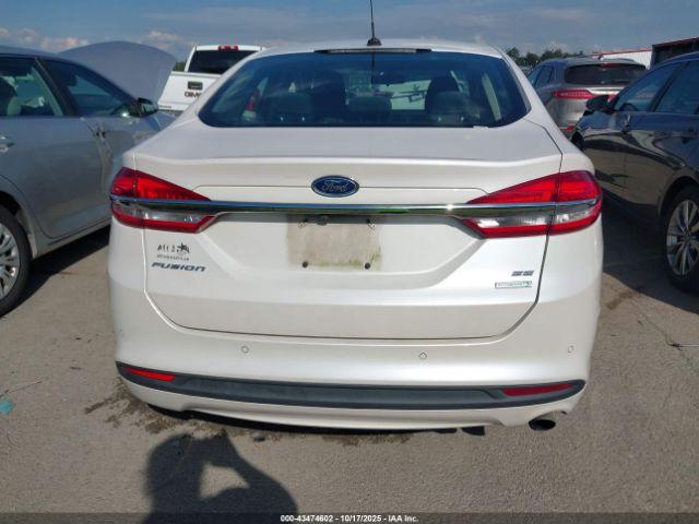 Ford Fusion Se Image 4