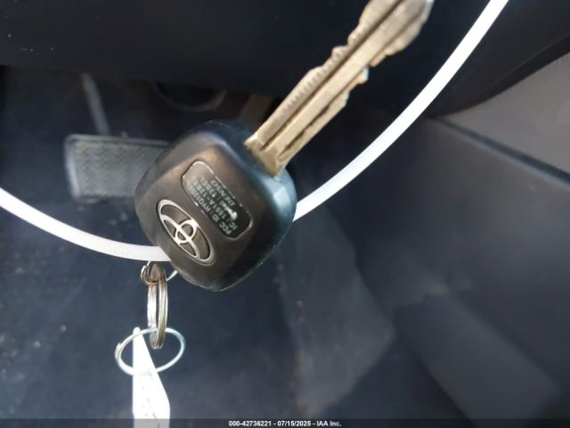 Toyota Corolla Le Image 6