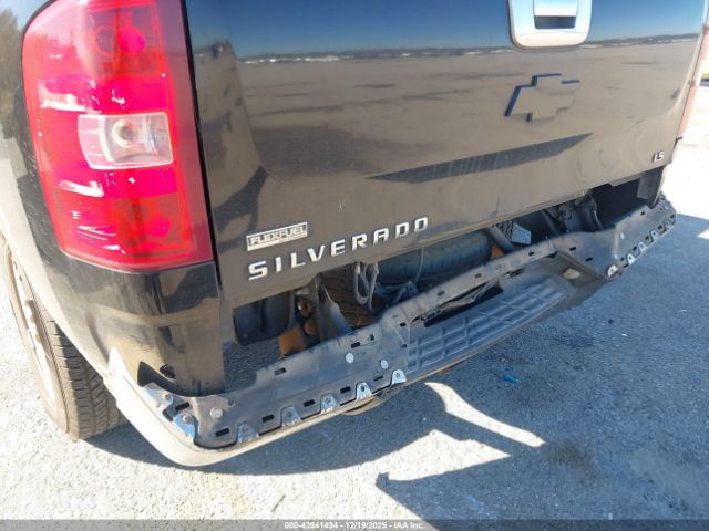 Chevrolet Silverado 1500 Ls Image 8