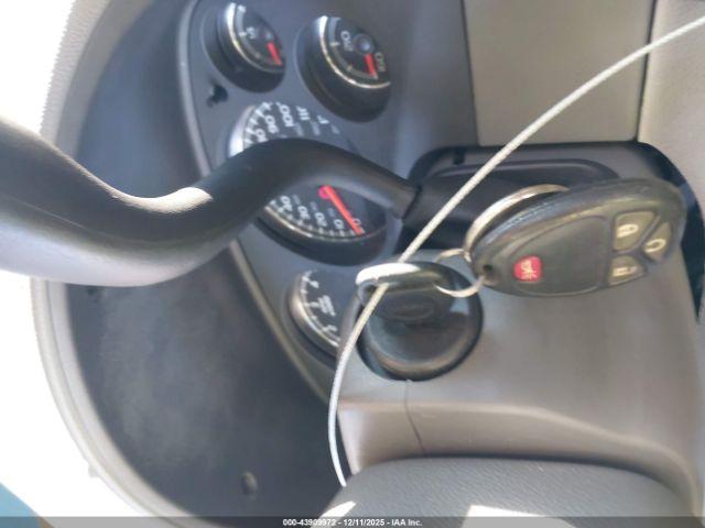 GMC Sierra 1500 Slt Image 8