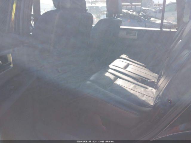 Ford Expedition Limited Image 2