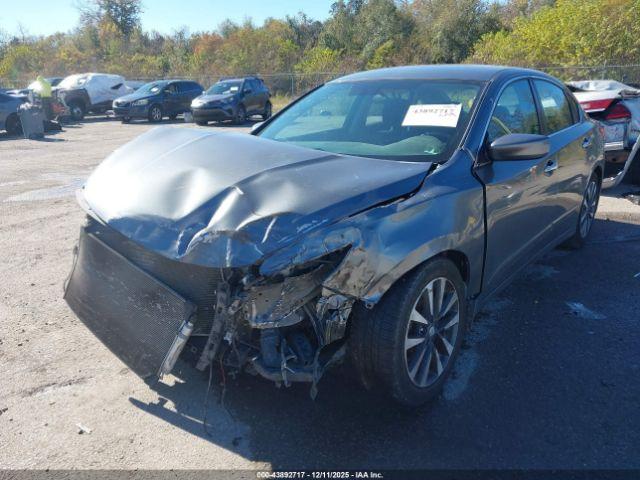 Nissan Altima 2.5 Sv Image 17