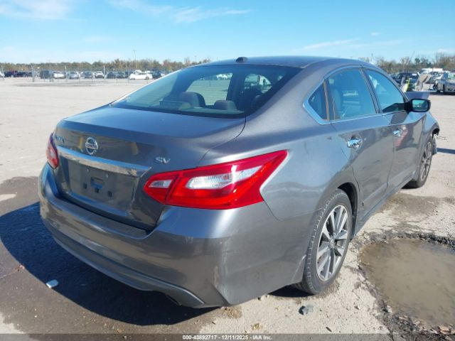 Nissan Altima 2.5 Sv Image 10