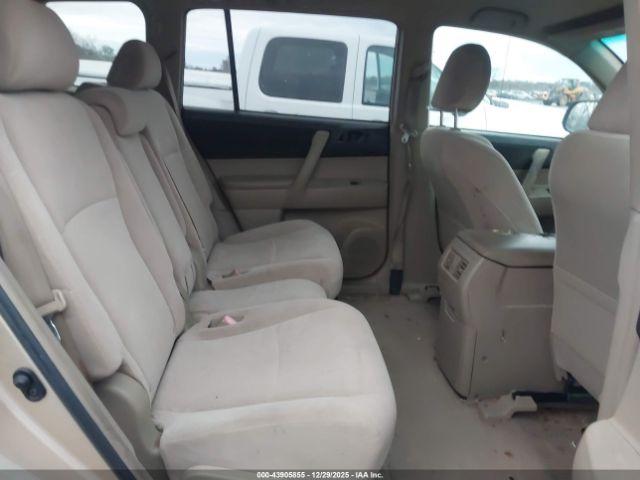 Toyota Highlander Image 4