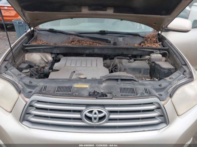 Toyota Highlander Image 3