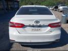 Toyota Camry Le Image 12