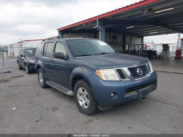 Nissan Pathfinder S Image 1