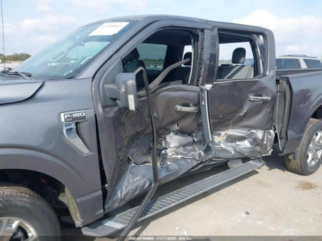 Ford F-150 Xlt Image 15