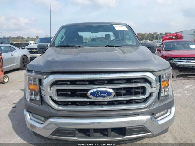 Ford F-150 Xlt Image 4