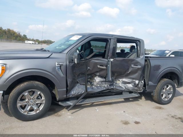 Ford F-150 Xlt Image 14