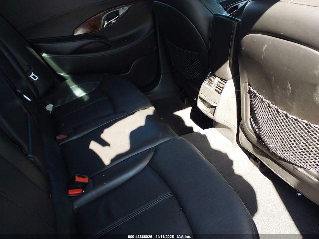 Buick LaCrosse Leather Group Image 12