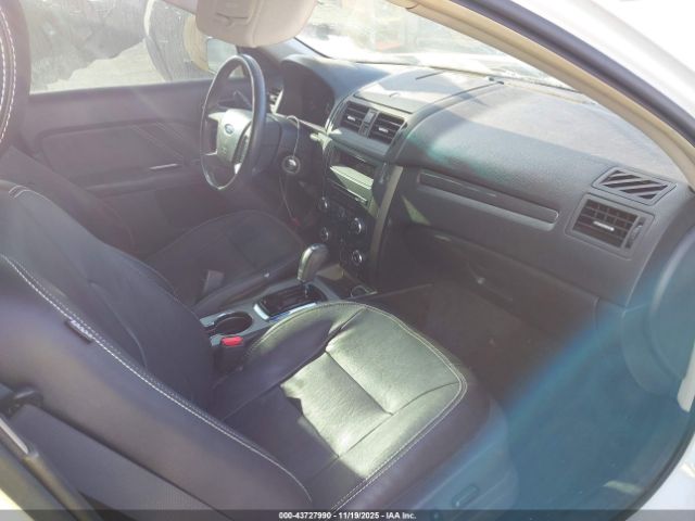 Ford Fusion Sport Image 5