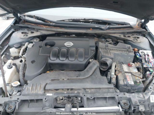 Nissan Altima 2.5 S Image 2