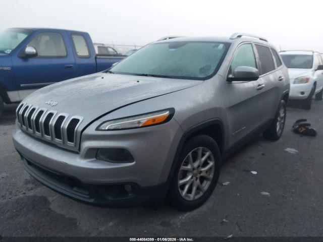Jeep Cherokee Latitude Image 16