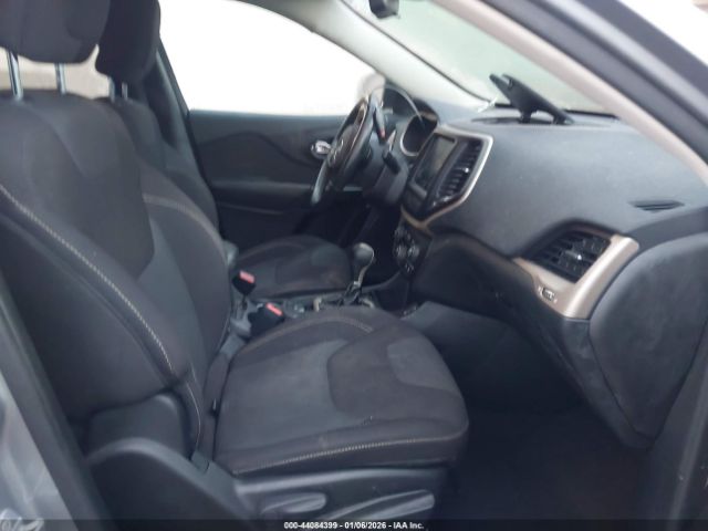 Jeep Cherokee Latitude Image 4