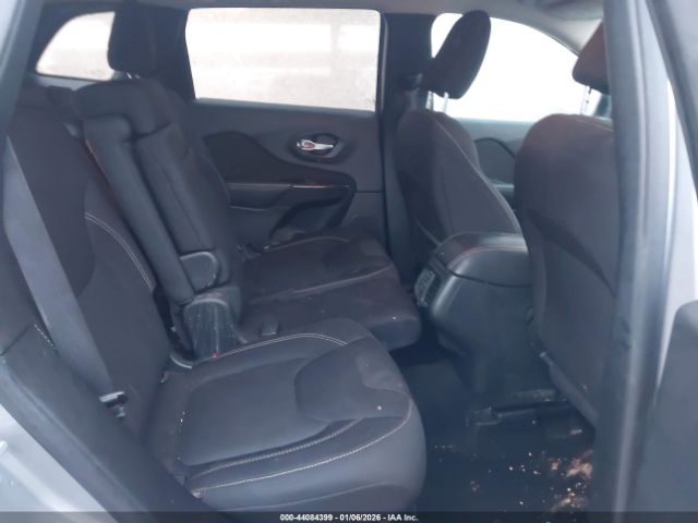 Jeep Cherokee Latitude Image 10