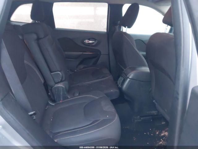 Jeep Cherokee Latitude Image 10