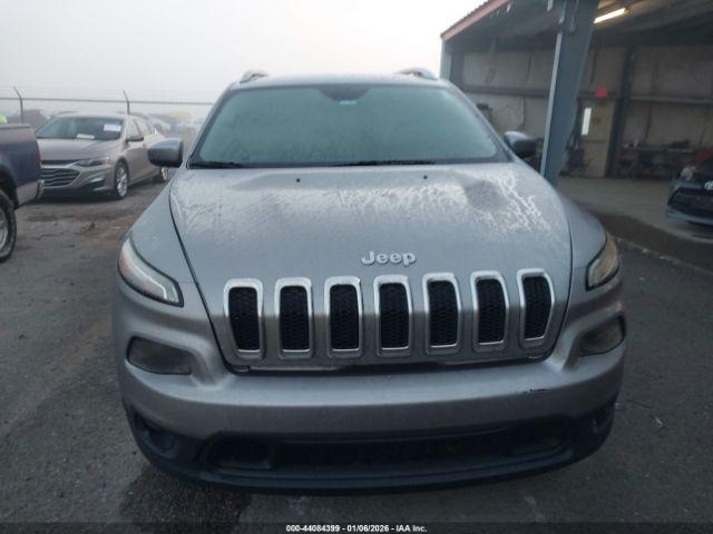 Jeep Cherokee Latitude Image 9