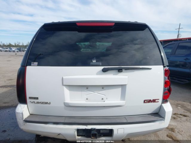 GMC Yukon Sle Image 5