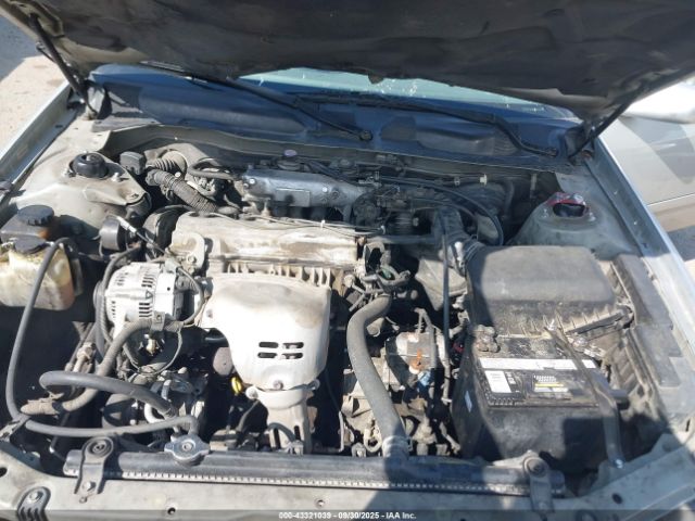 Toyota Camry Ce Image 6