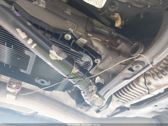 BMW X Series Xdrive50i Image 3