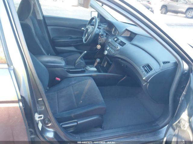 Honda Accord 2.4 Lx Image 2