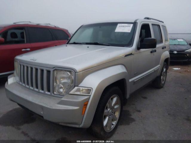 Jeep Liberty Sport Image 5