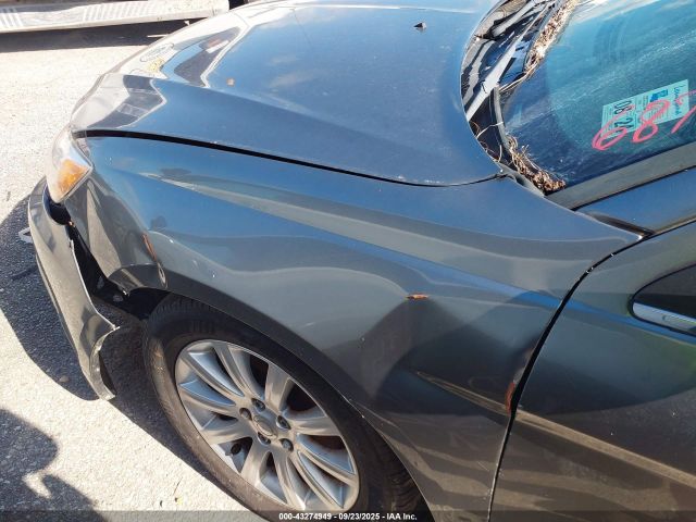 Chrysler 200 Touring Image 12