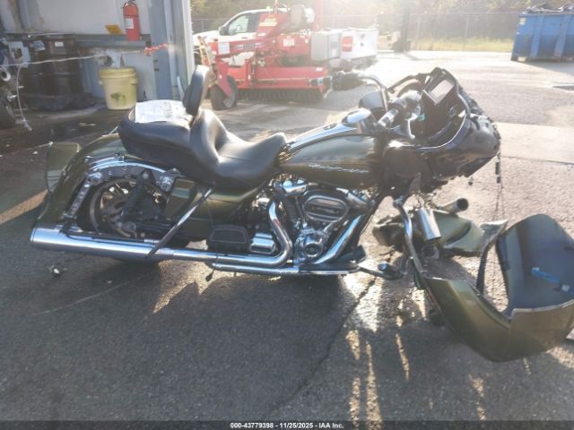 Harley-Davidson Fltrxs Road Glide Special Image 13