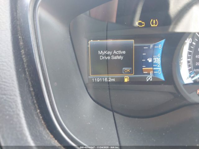 Ford Fusion Se Image 4