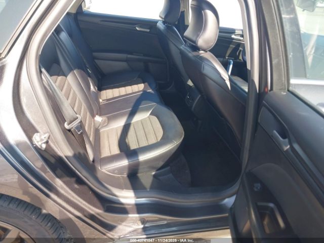 Ford Fusion Se Image 5