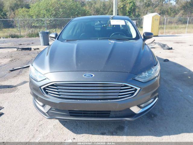Ford Fusion Se Image 11