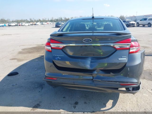 Ford Fusion Se Image 7