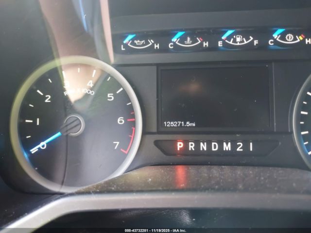 Ford F-150 Xlt Image 5